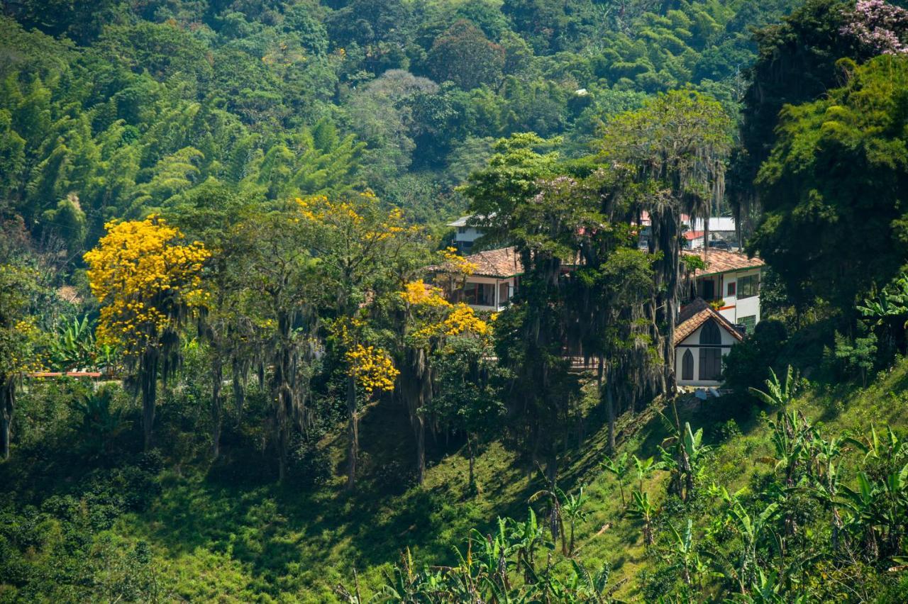 Hacienda Charrascal Coffe Farm Apartment มานิซาเลส ภายนอก รูปภาพ