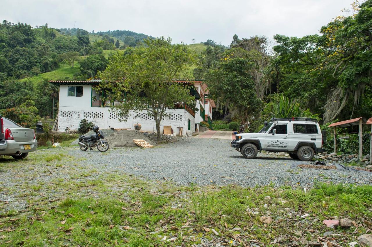 Hacienda Charrascal Coffe Farm Apartment มานิซาเลส ภายนอก รูปภาพ